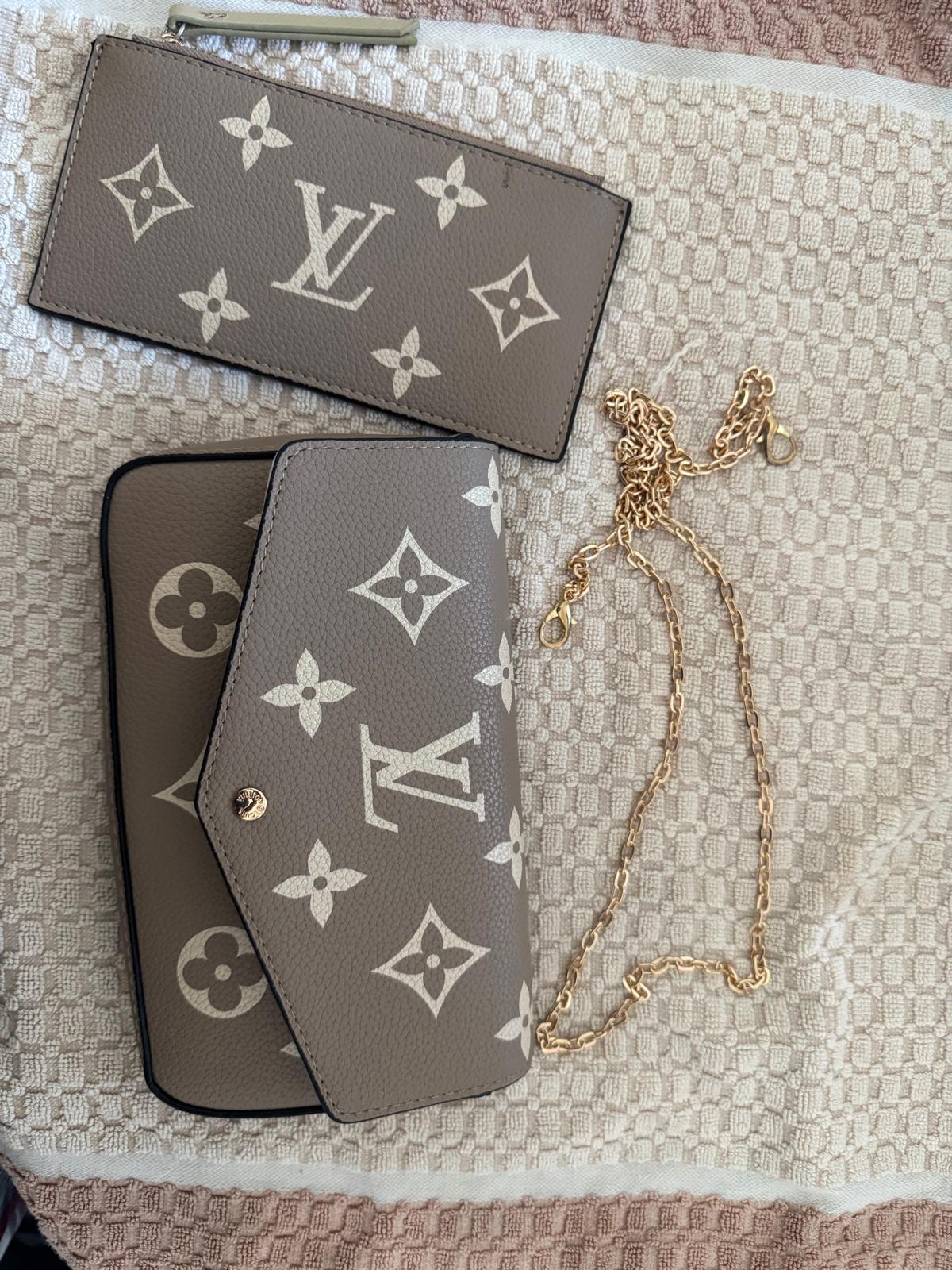 Cartera LV